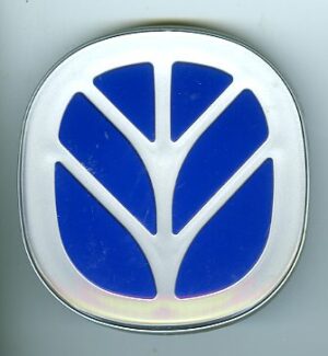 CL16 New Holland Bonnet Badge
